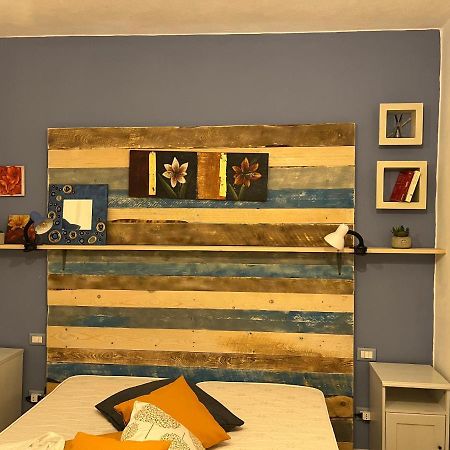 אולביה Iknos Guest House מראה חיצוני תמונה