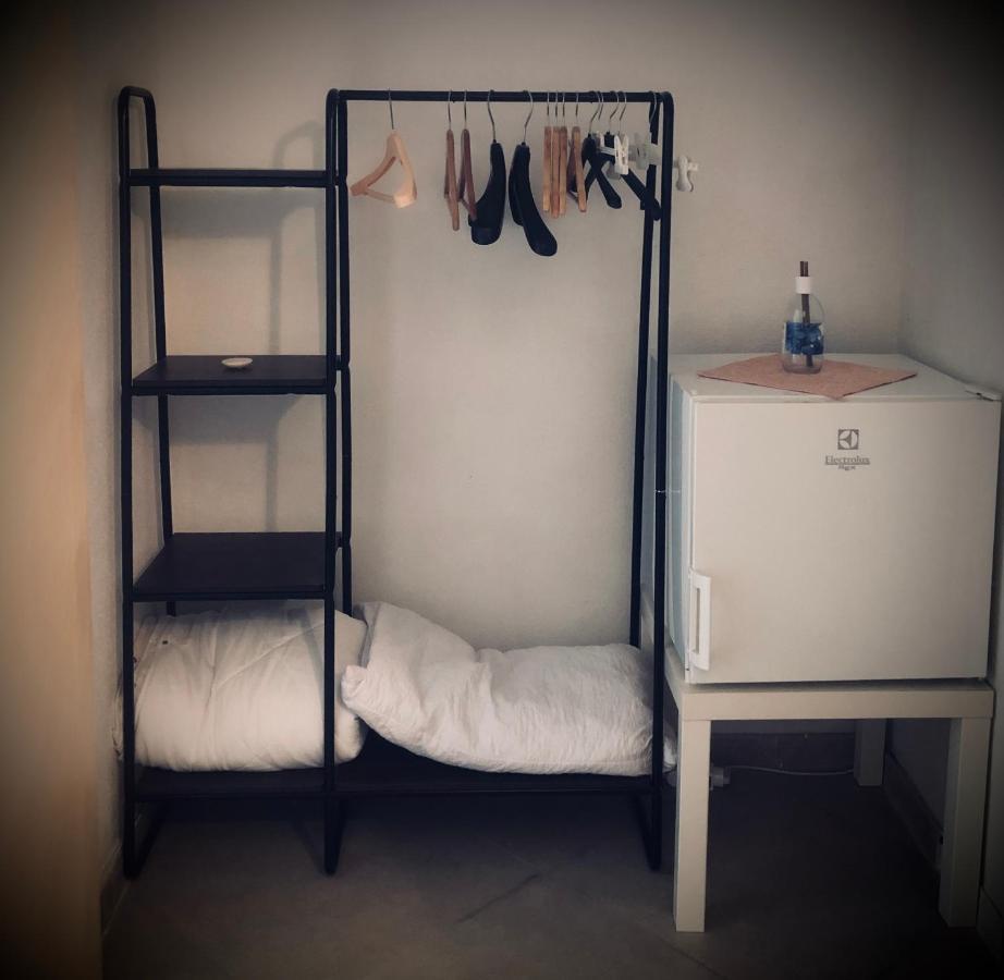 אולביה Iknos Guest House מראה חיצוני תמונה