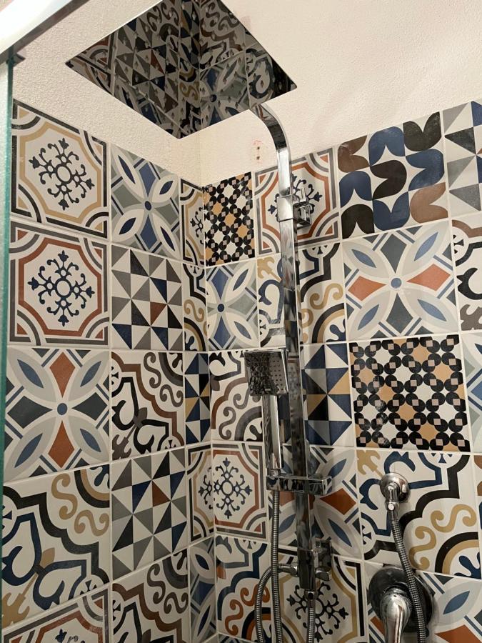 אולביה Iknos Guest House מראה חיצוני תמונה